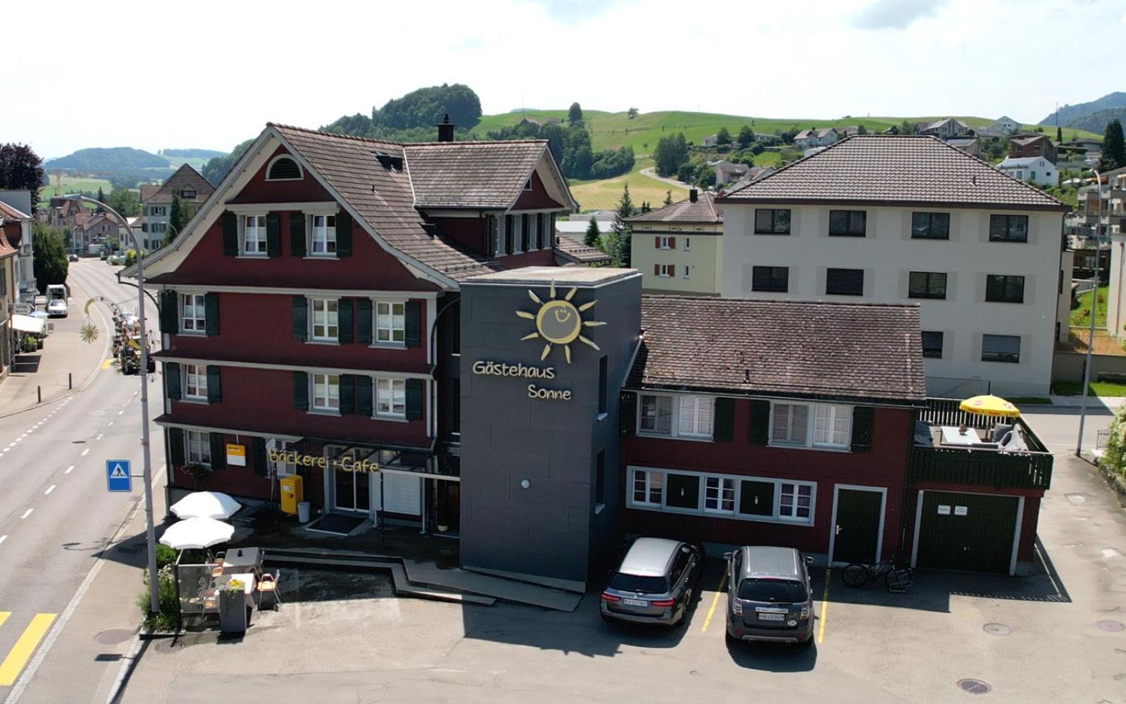 Gaestehaus Sonne Butschwil Exterior photo